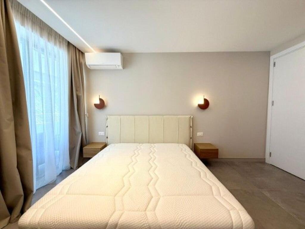 Jepet apartament me qera 2+1