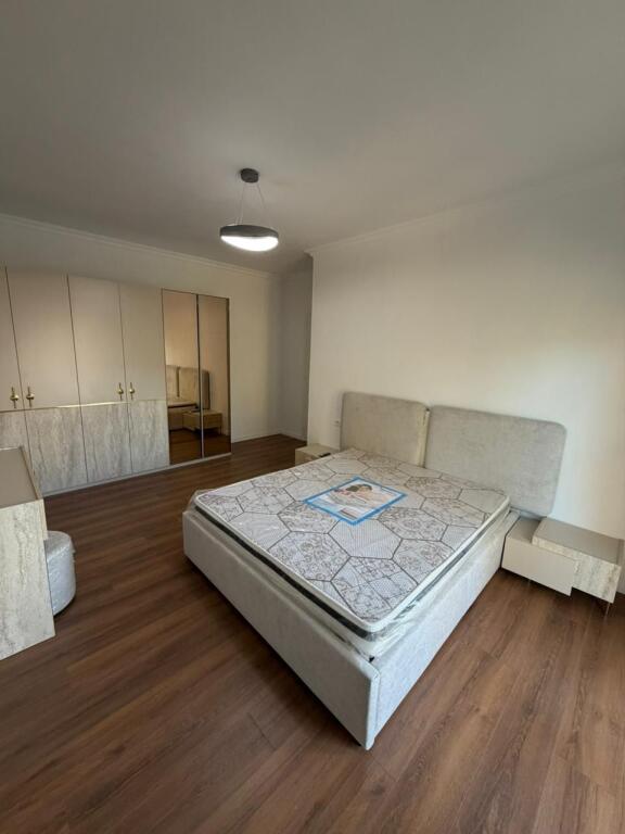 🏡 Shitet Apartament 2+1 me Verandë | Pamje Deti | Shkëmbi i Kavajës