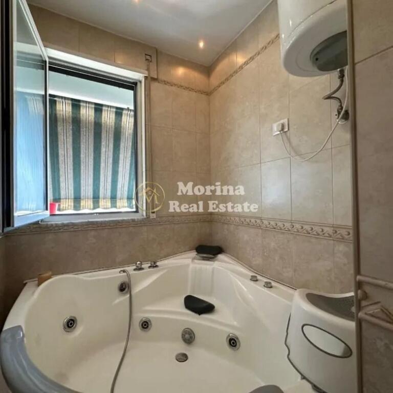 Rent | Apartment 2 + 1 | Commune of Paris | 800 €/month