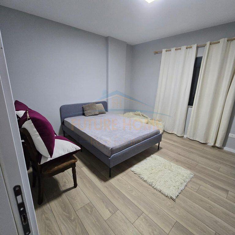 Qera, Apartament 2+1, Fresk