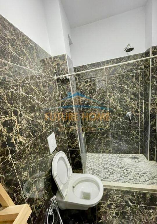 Qira, Apartament 1+1, Myslym Shyr