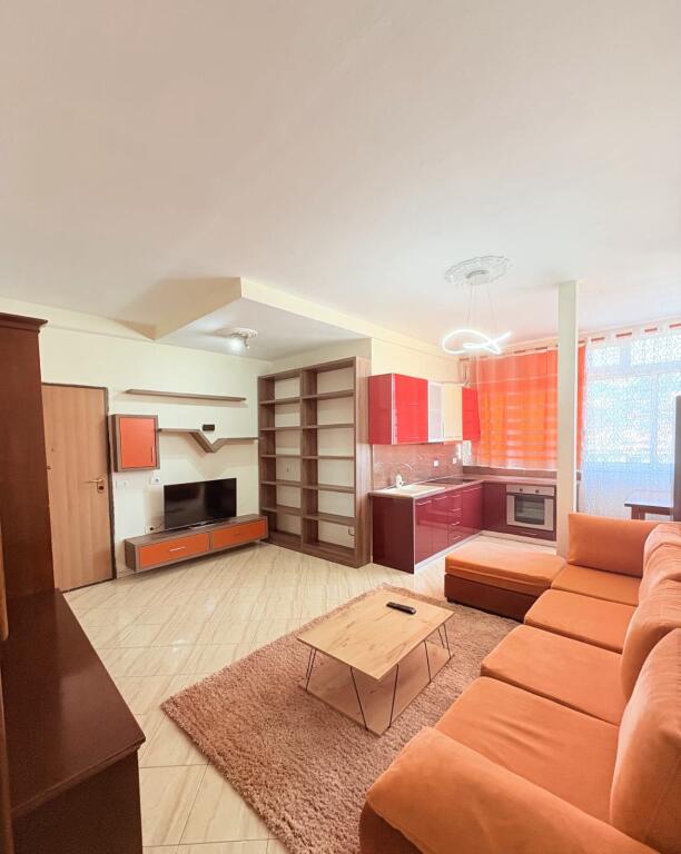 Jepet me qera apartament 1+1+Ballkon, 📍 Perballe Delijorgji