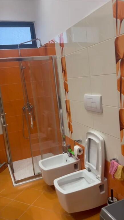 🏠 Apartament 1+1 me Qira – 21 Dhjetori (pas Square / pas Mesdhetarit)