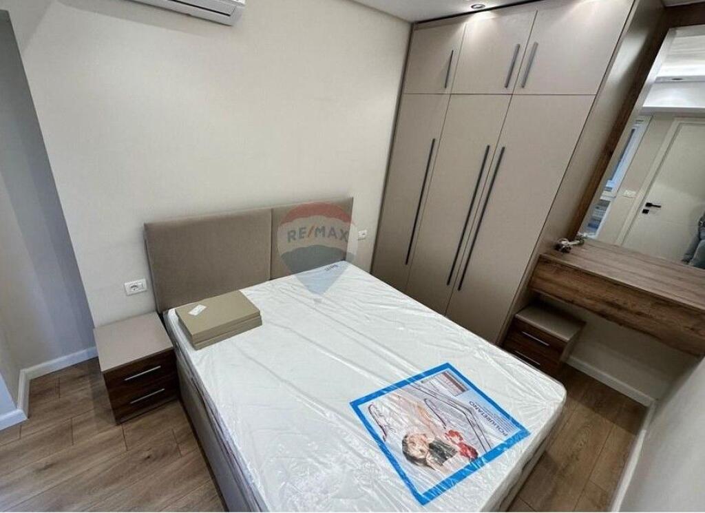 Apartament - Për Shitje - Rruga Muhamet Gjollesha, 21 Dhjetori, Tiranë ID: 530471006-268