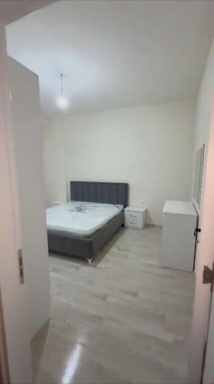 APARTAMENT 1+1 ME QERA, BATHORE