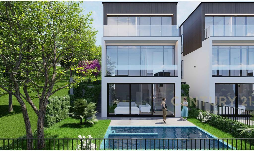 🌿 Vilë Luksoze me Pishinë në Shitje – Farkë e Vogël, Tiranë