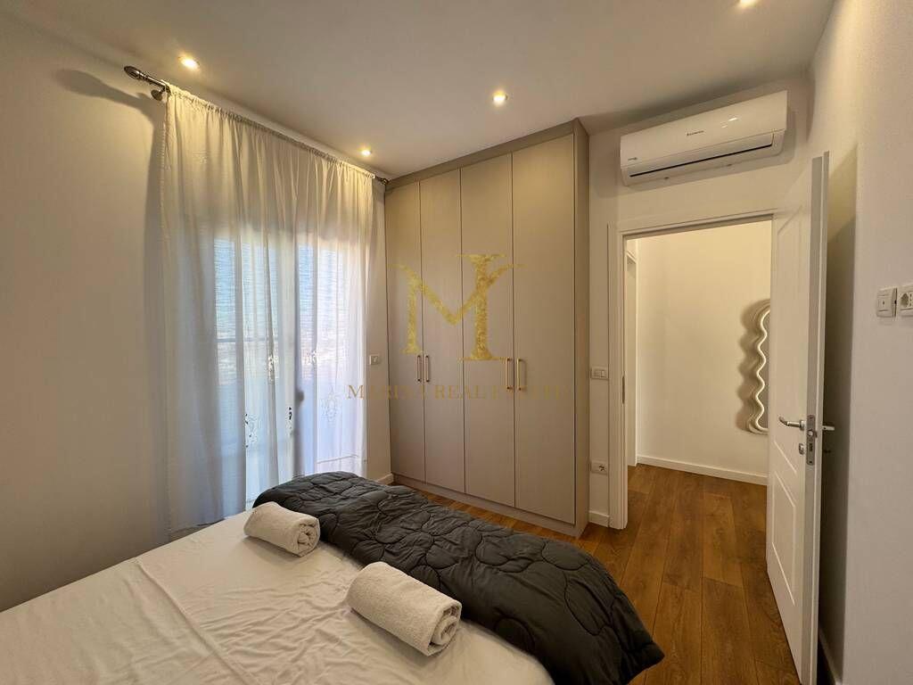 Apartament 2+1 ne shitje ne Lagjen 17, Durres