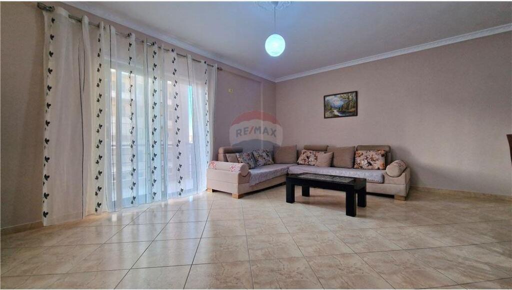 Apartament 2+1 me Qera