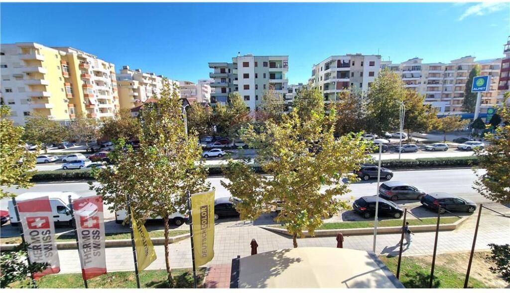 Apartament 1+1 me Verandë në Shitje, Vlorë