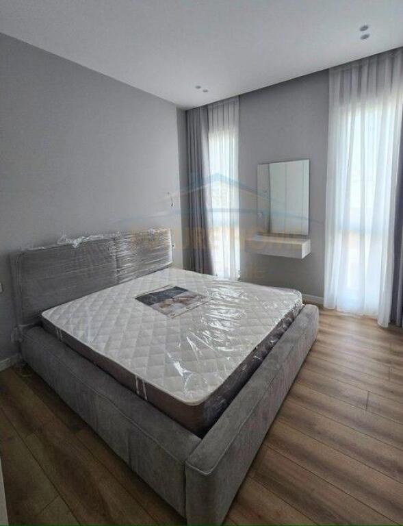 Rent, Apartment 1+1+ Parking Space, Green Valley, Tirana.