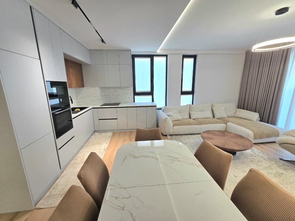 *Apartament 2+1+2+Parking Me Qira | Bulevardi i Ri*