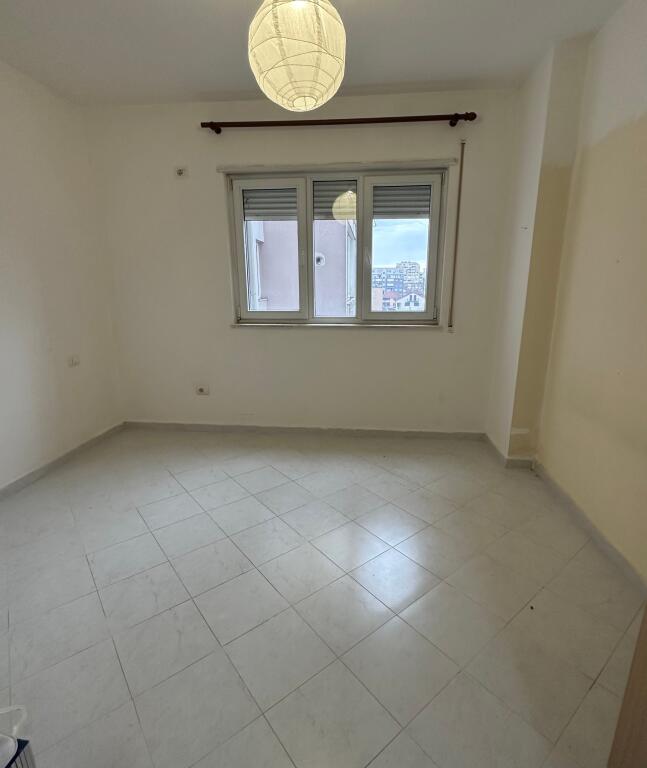 Jepet me qira 1+1 Prane Fushes Ali Demi 30.000Leke