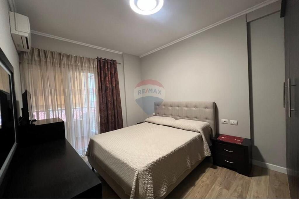 2+1 Apartment for Rent in Myslym Shyr!