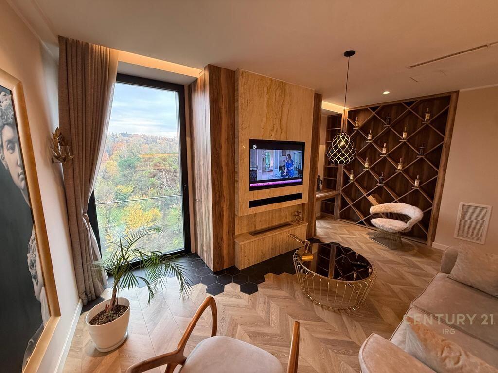 Luxury Apartment 1+1 + Parking Space – Park Gate, Elbasan St.