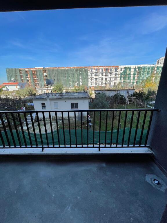 Shitet 1+1 faze perfundimtare