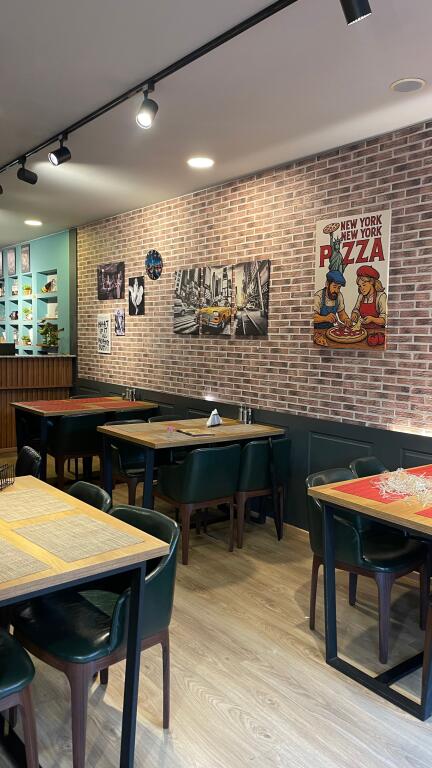 Locale commerciale in Rruga e Kavajes molto vicino al centro