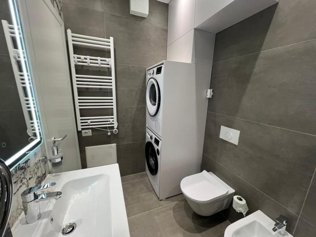 Apartament 2+1 me qira