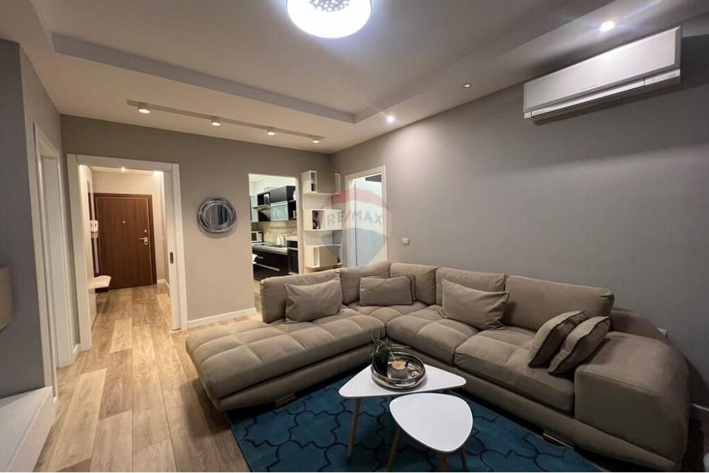 2+1 Apartment for Rent in Myslym Shyr!