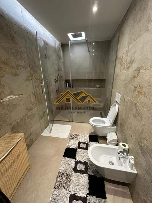 LUXURY APARTAMENT NE SHITJE