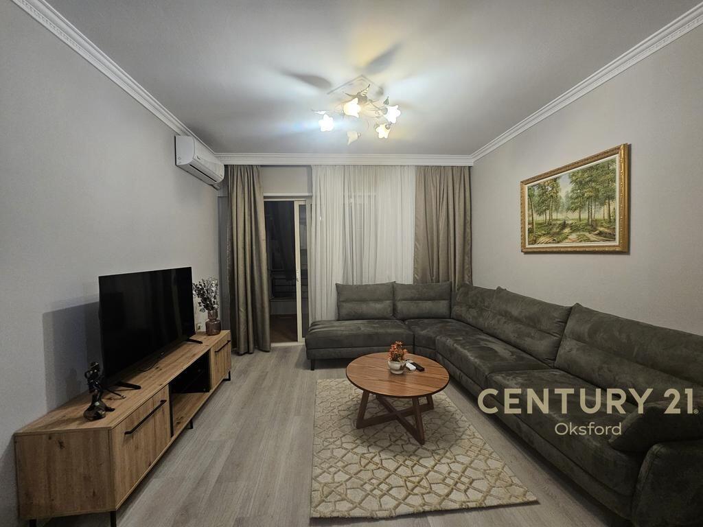 JEPET ME QIRA APARTAMENT 2+1 – KOMUNA E PARISIT