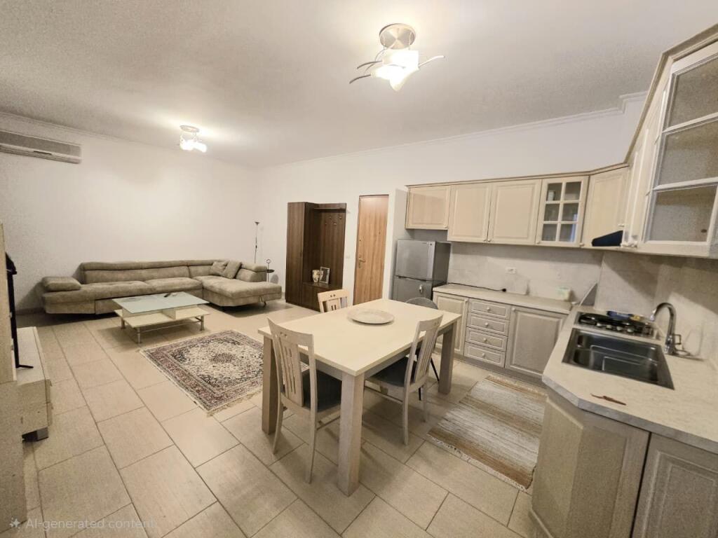 2+1/Qera📍Pazari I ri 📌60 000 lek