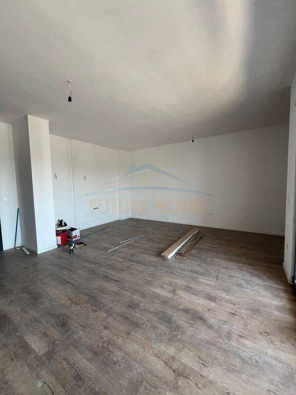 Apartament 1+1, ne shitje Kompleksi Ndregjoni,