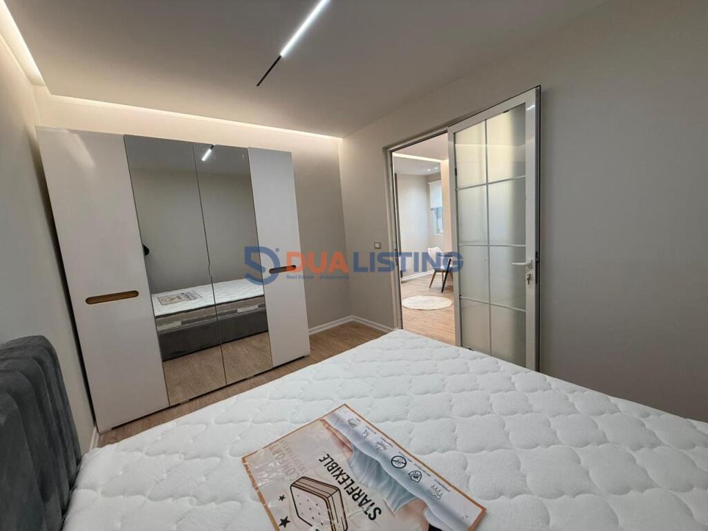 🏢 SHITEN 2 GARSONIERE + 1 APARTAMENT 1+1 STACIONI I TRENIT – TIRANË