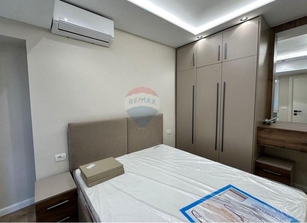 Apartament - Për Shitje - Rruga Muhamet Gjollesha, 21 Dhjetori, Tiranë ID: 530471006-268