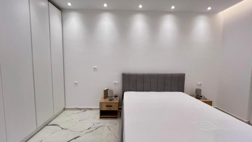 For Rent: 1+1📍Zogu i Zi (Near Ring Center) - 73,000 Lek - Area 70m² - Floor V 2025 || Uninhabited with First &amp; Furnished by Architect✨️