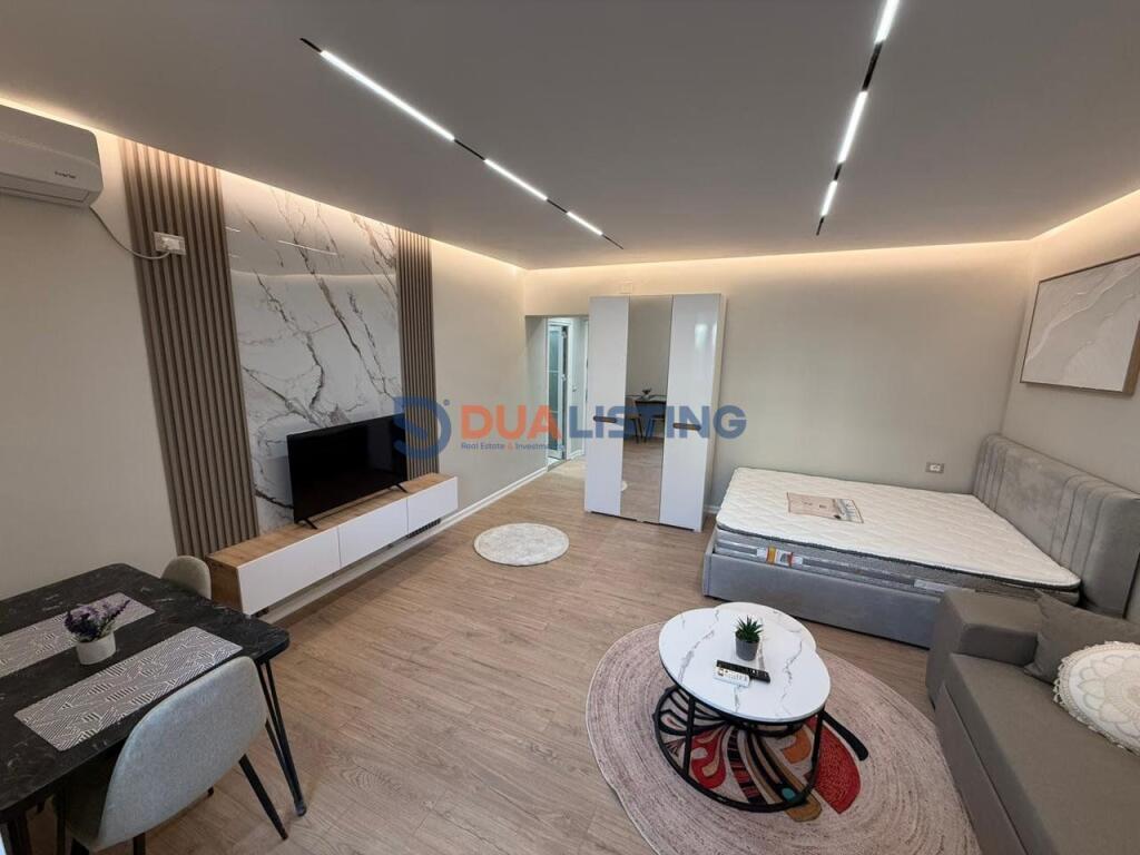 🏢 SHITEN 2 GARSONIERE + 1 APARTAMENT 1+1 STACIONI I TRENIT – TIRANË