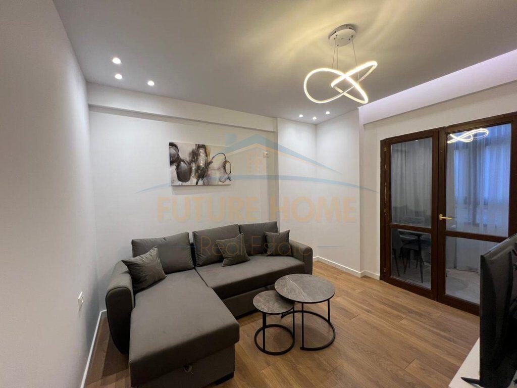 SHES APARTAMENT 1+1, KOMUNA E PARISIT, LULISHTJA.