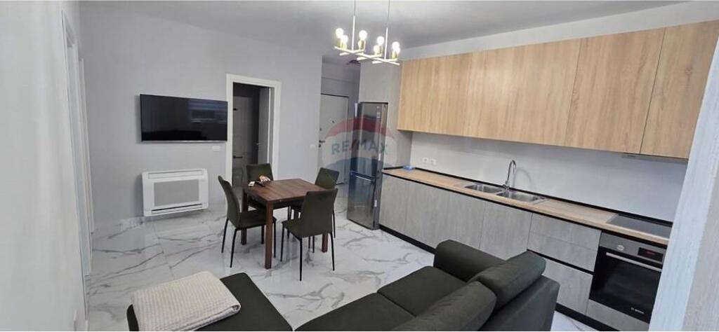 Apartament 2+1 me Qira tek Liqeni i Thate