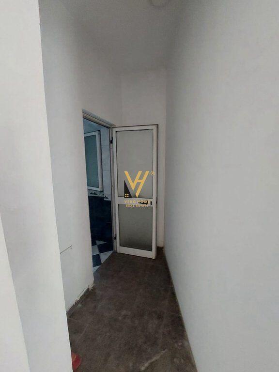 AFFITTASI NEGOZIO 65 M2 A ZOGU I ZI 60.000 LEKE