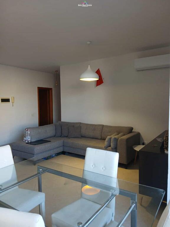 Apartament Me Qera 2+1 Ne Bllok (ID B2201625) Tirane