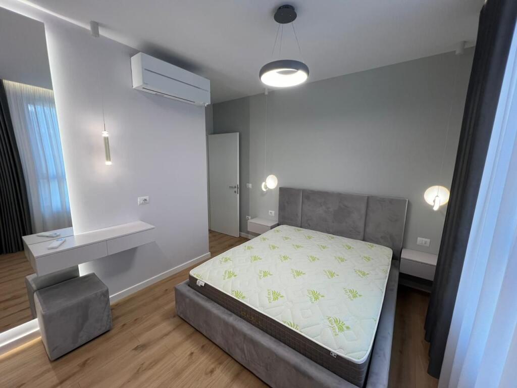 APARTAMENT 2+1 ME POST PARKIMI PER QERA TEK BULEVARDI RI!