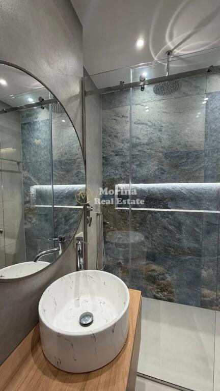 Qera | Apartament 3 + 1 | Rruga Mine Peza | 2200 €/muaj