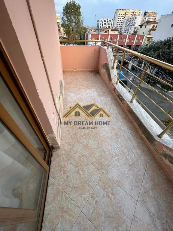 SHITET SUPER APARTAMENT 3+1+2 TEK ZJARREFIKSES, DURRES!