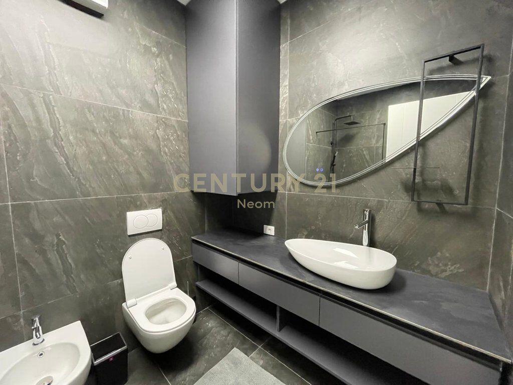 AFFITTO – APPARTAMENTO MODERNO 2+1 VICINO AL LAGO ASCIUTTO, CON VISTA LIBERA