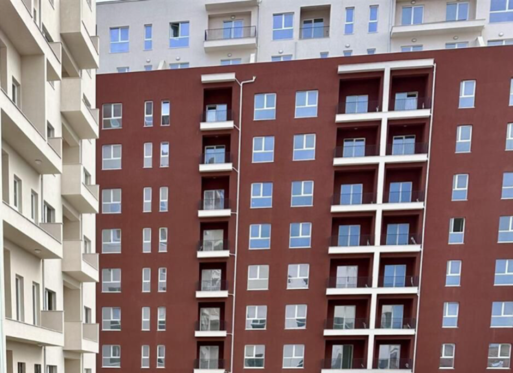 In vendita, Appartamento 2+1+2, Via Dritan Hoxha, 210.000 Euro TRATTABILE