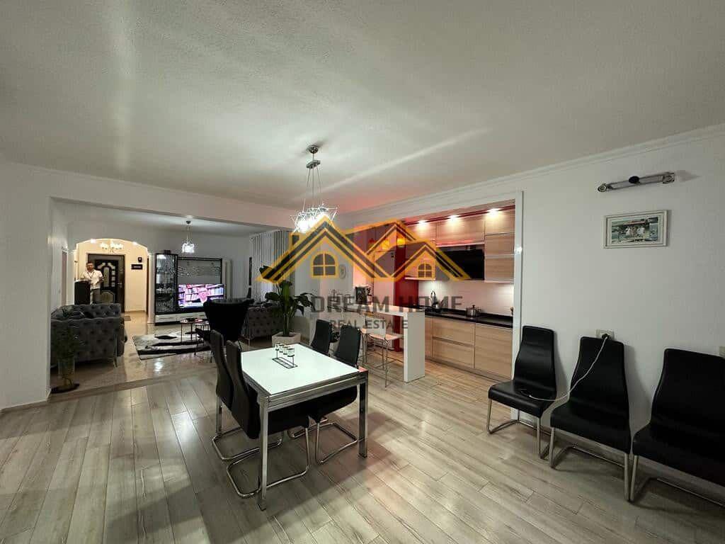 SHITET SUPER APARTAMENT 3+1+2 TEK ZJARREFIKSES, DURRES!
