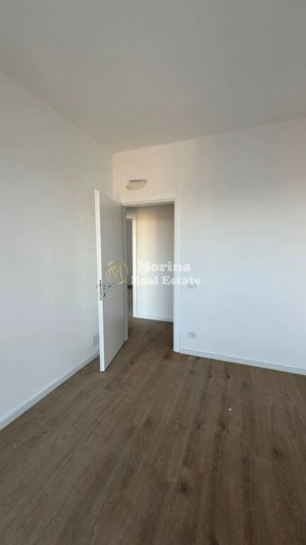 Rent | Business Premises | Mine Peza Street | 1500 €/month