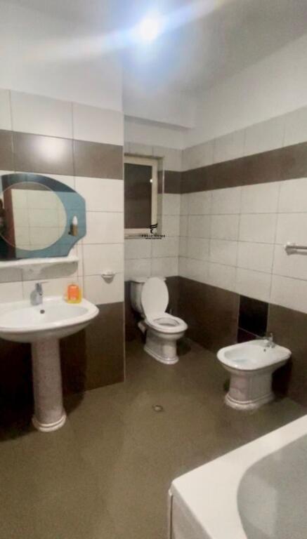 APARTAMENT ME QERA 2+1 YZBERISHT 50.000 LEKE