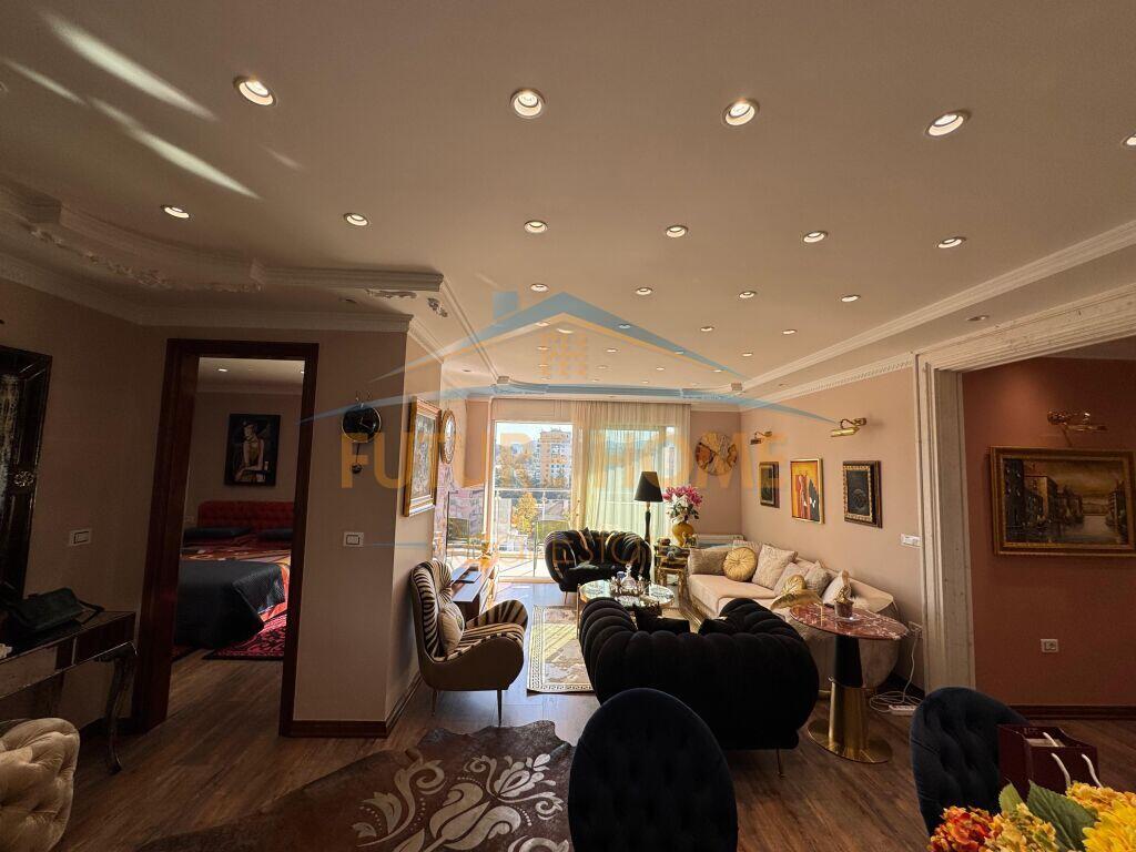 Qera, Apartament 2+1+2, Bllok, Tiranë