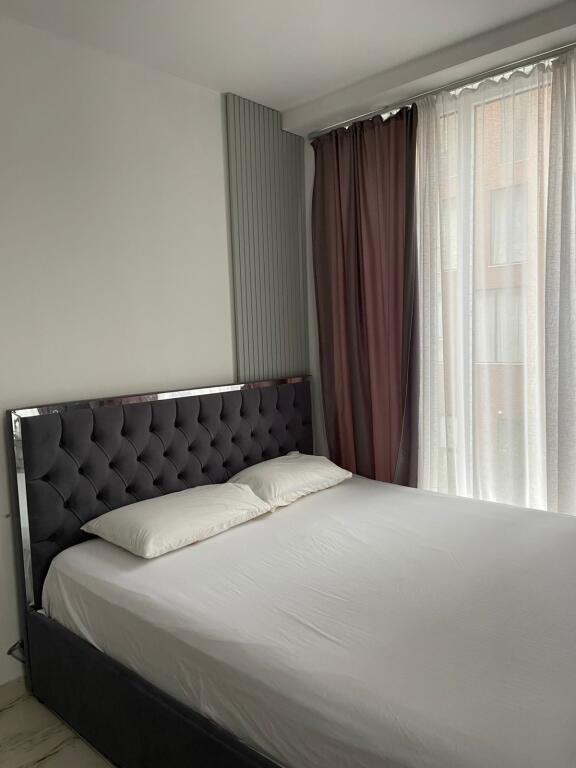 Rezidenca Avid, apartament 2+1+2 me qera 65,000 leke