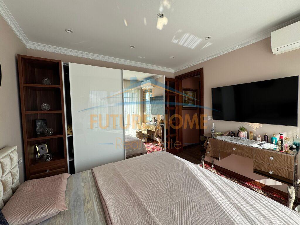 Qera, Apartament 2+1+2, Bllok, Tiranë