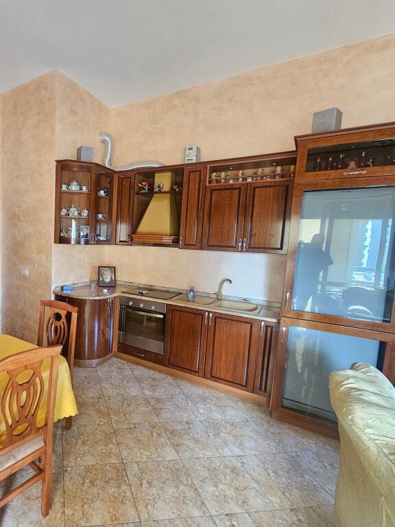 🏖️ SHITET Apartament 3+1 – VOLLGA