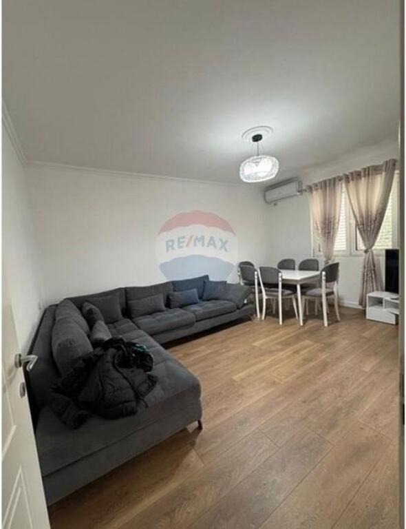 Apartament per qera 2+1 tek Oxhaku