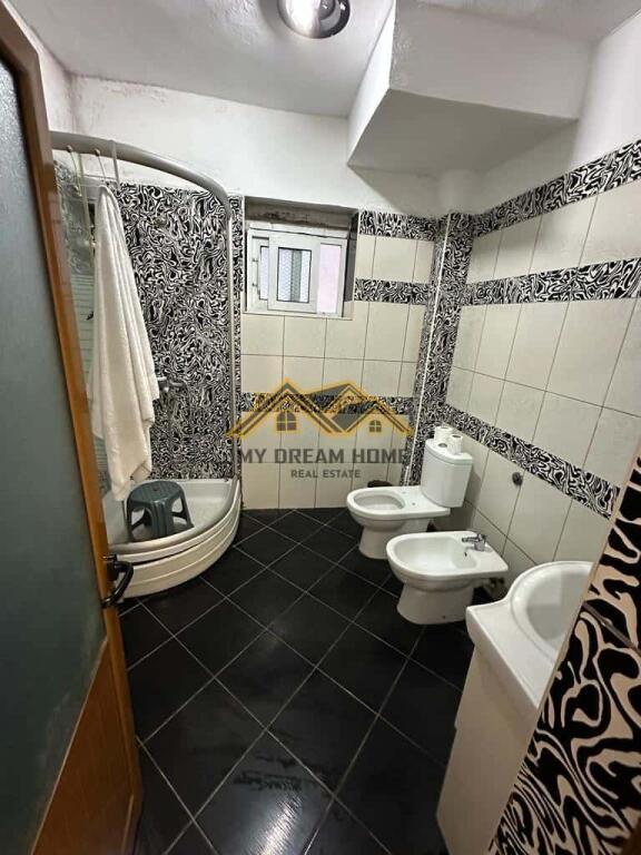 SHITET SUPER APARTAMENT 3+1+2 TEK ZJARREFIKSES, DURRES!