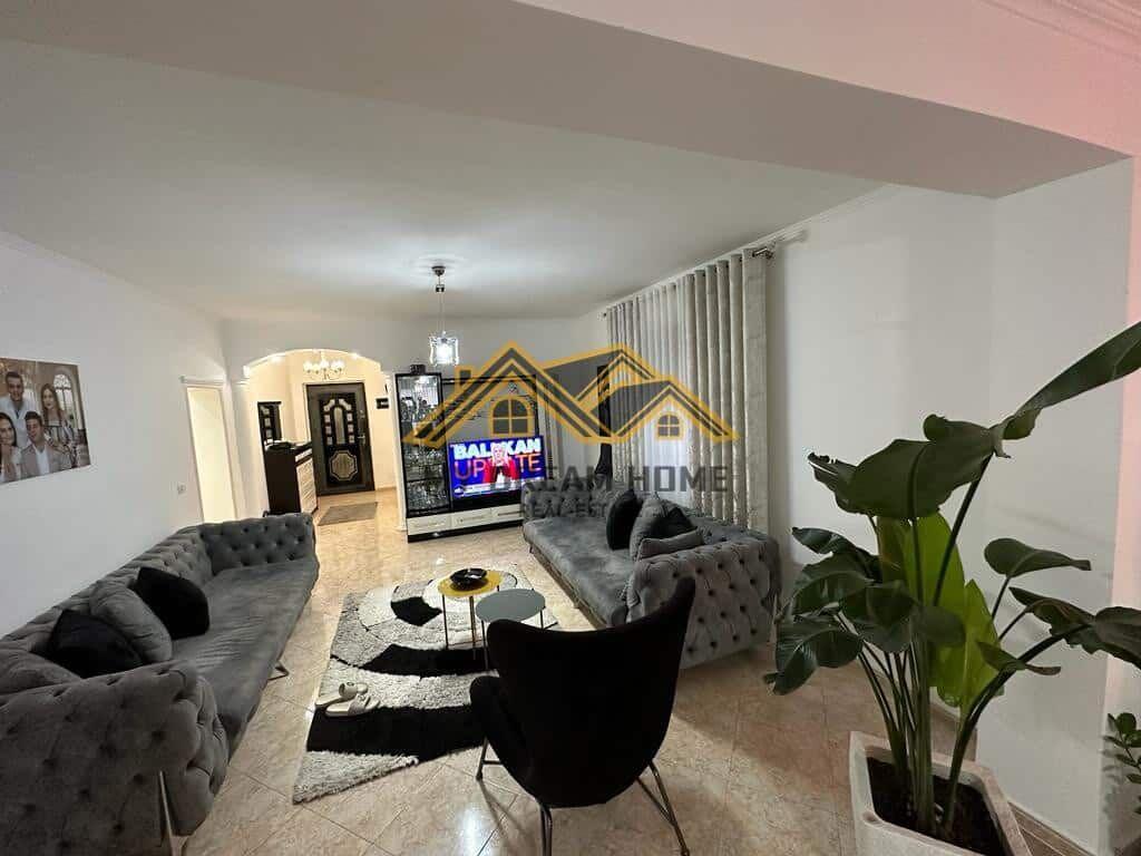 SHITET SUPER APARTAMENT 3+1+2 TEK ZJARREFIKSES, DURRES!