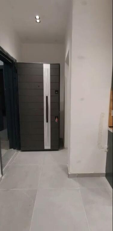 🏠Jepet me Qera Garsoniere Gjysem e mobiluar Pas Concordit ne 5 Maji